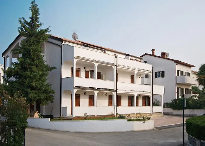 Apartments Ava