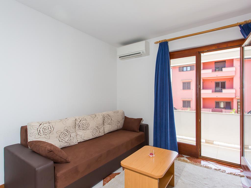Apartment Ava